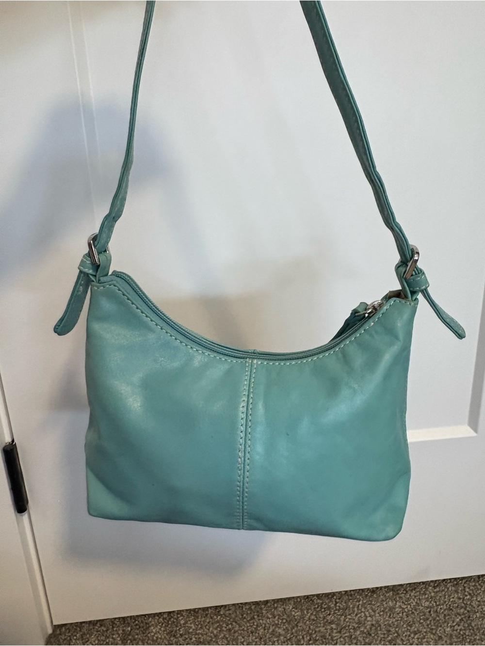 Y2K Danier Turquoise Leather Shoulder Bag - Picture 4 of 16